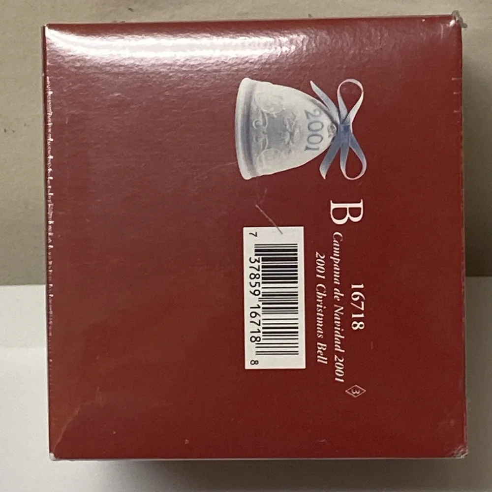 Lladró 2001 Christmas Bell #16718 Porcelain NIB New in Box Sealed